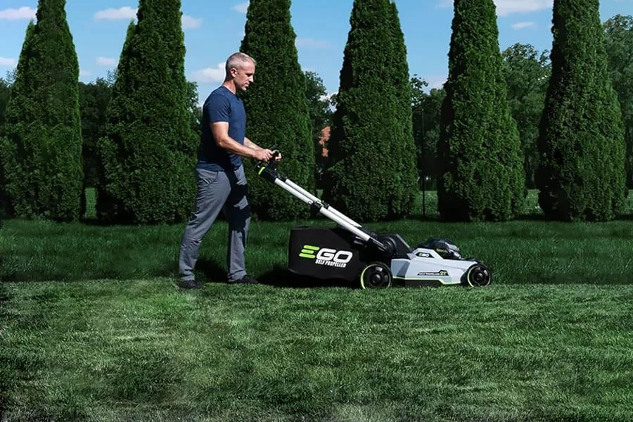 self propeller lawn mower